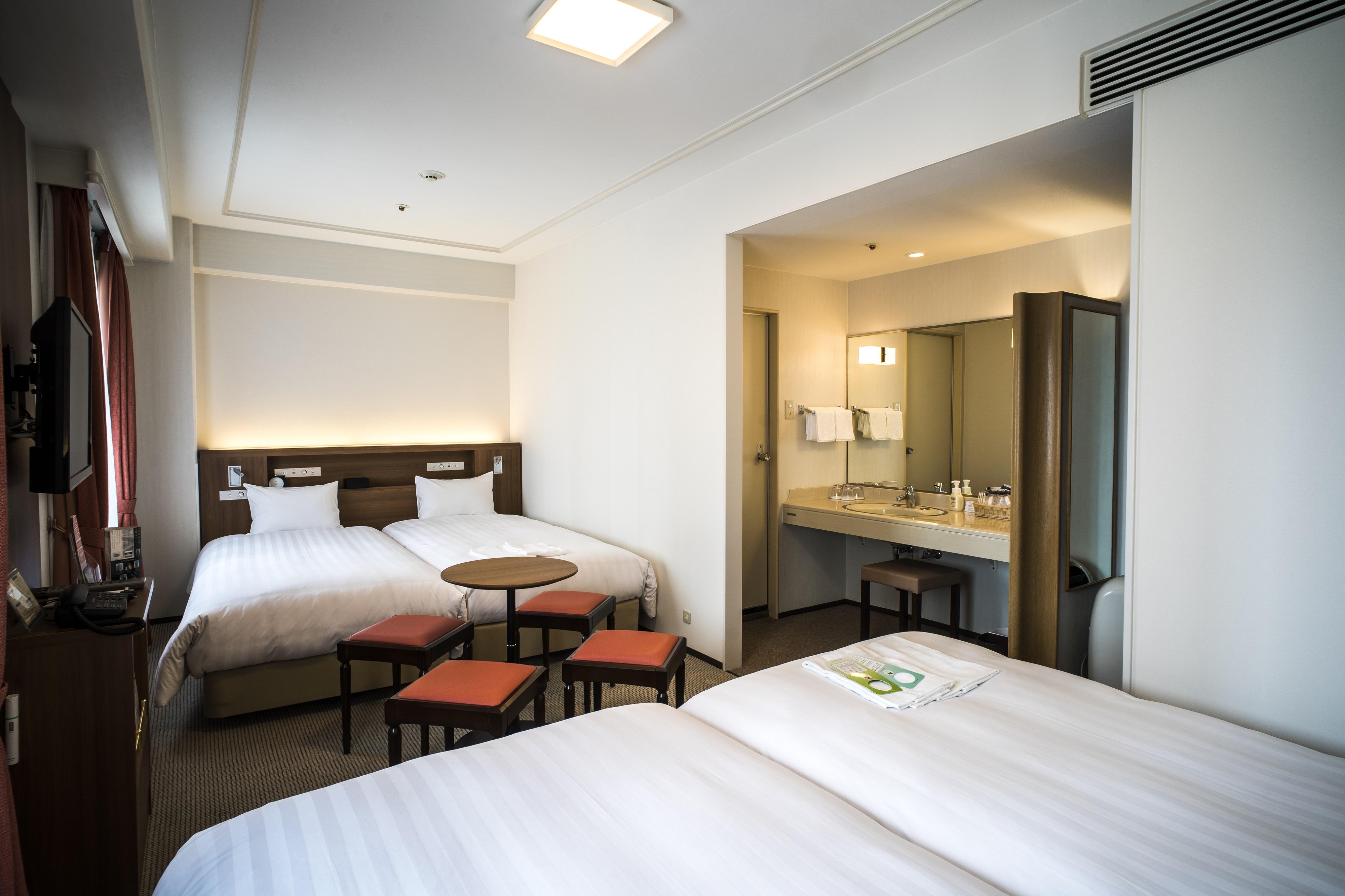 Hotel New Hankyu Osaka Annex Exterior photo